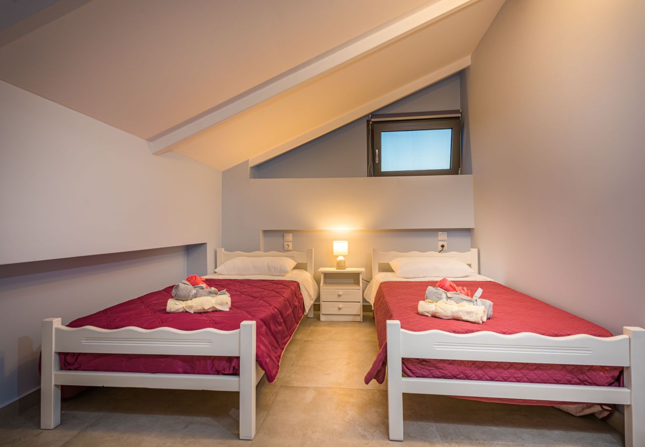 Apartment in Kipoi - Vizantida 3 Bedroom Sea View Maisonette 