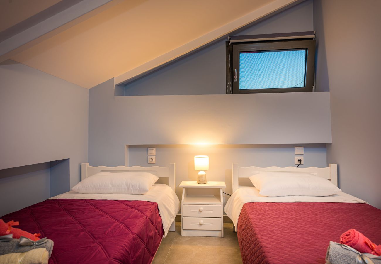 Apartment in Kipoi - Vizantida 3 Bedroom Sea View Maisonette 