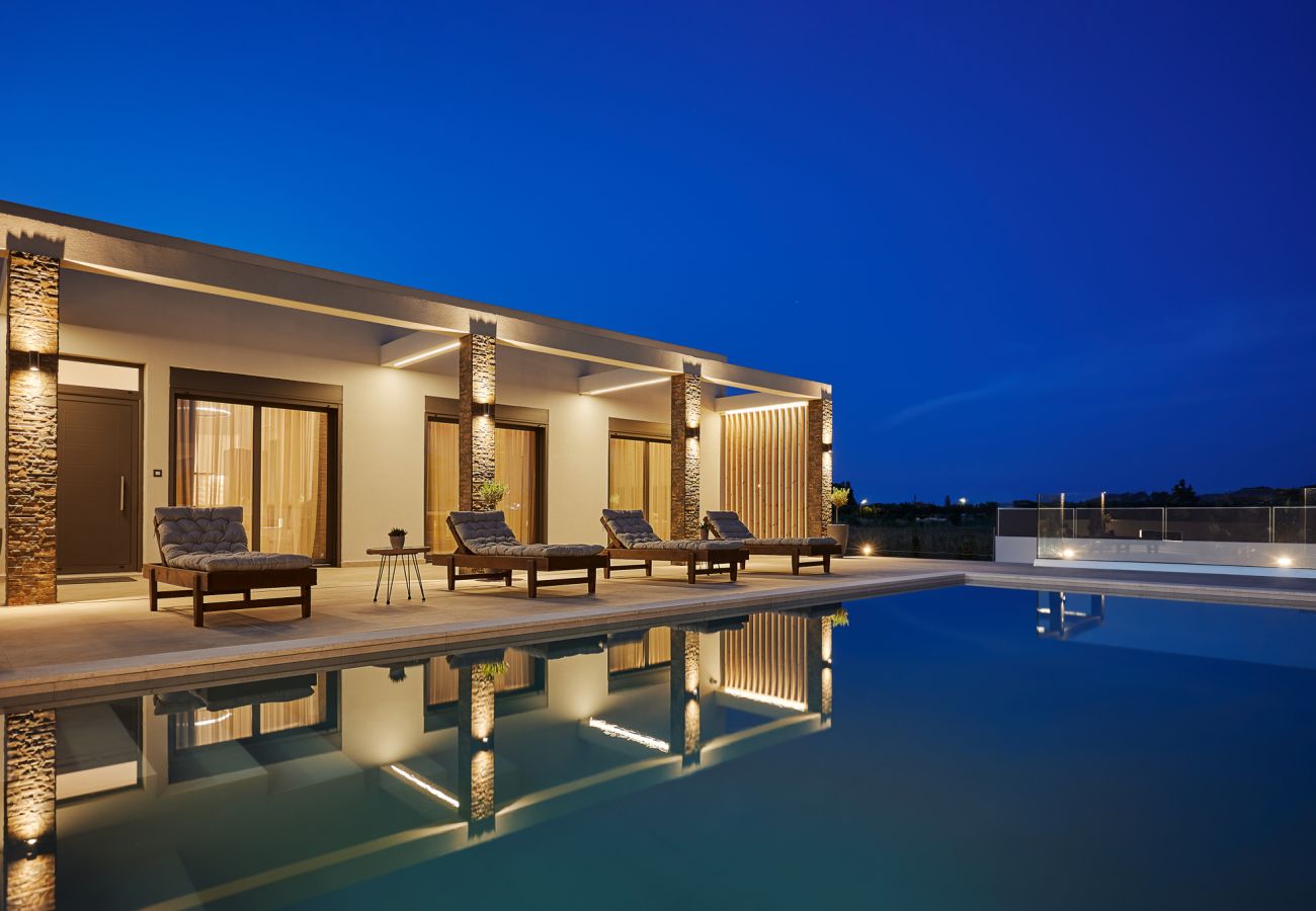 Villa in Zakinthos - Valley View 3 Bedroom Villa with Private Pool