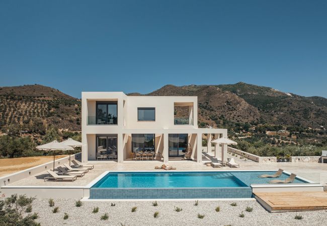 Villa in Argasi - Euphoria Hill 3 Bedroom Villa with Private Pool