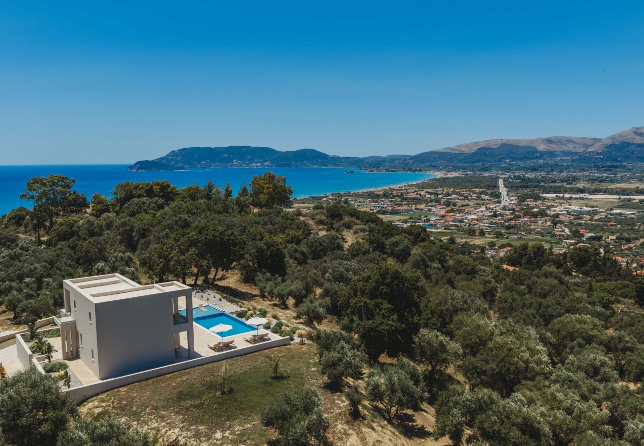 Villa in Argasi - Euphoria Hill 3 Bedroom Villa with Private Pool