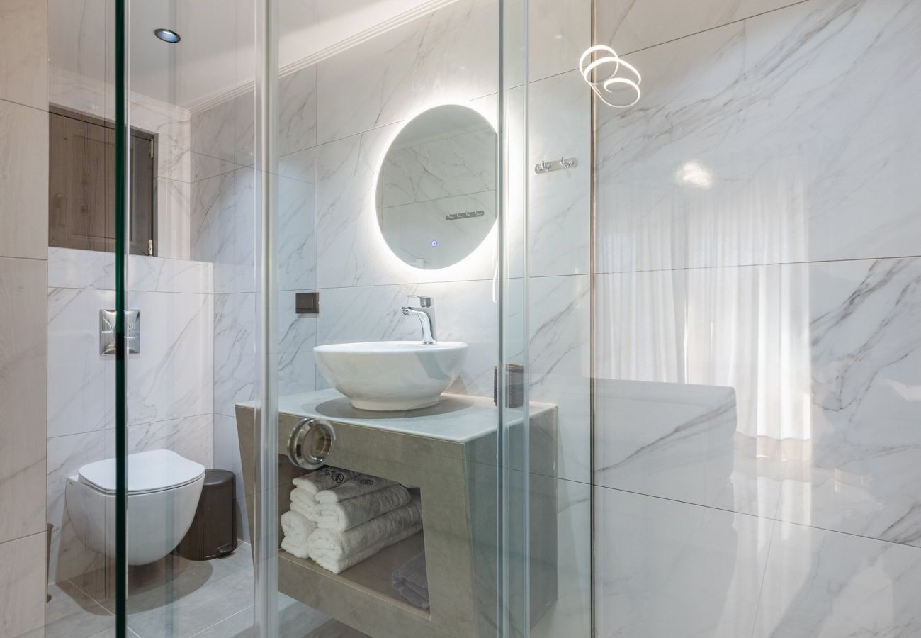 Villa in Ampelokipoi - Samantha 3 Bedroom Villa with private pool