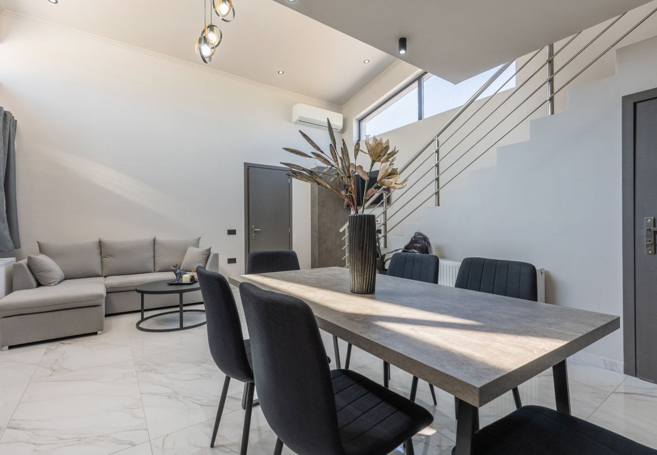 Villa in Ampelokipoi - Samantha 3 Bedroom Villa with private pool