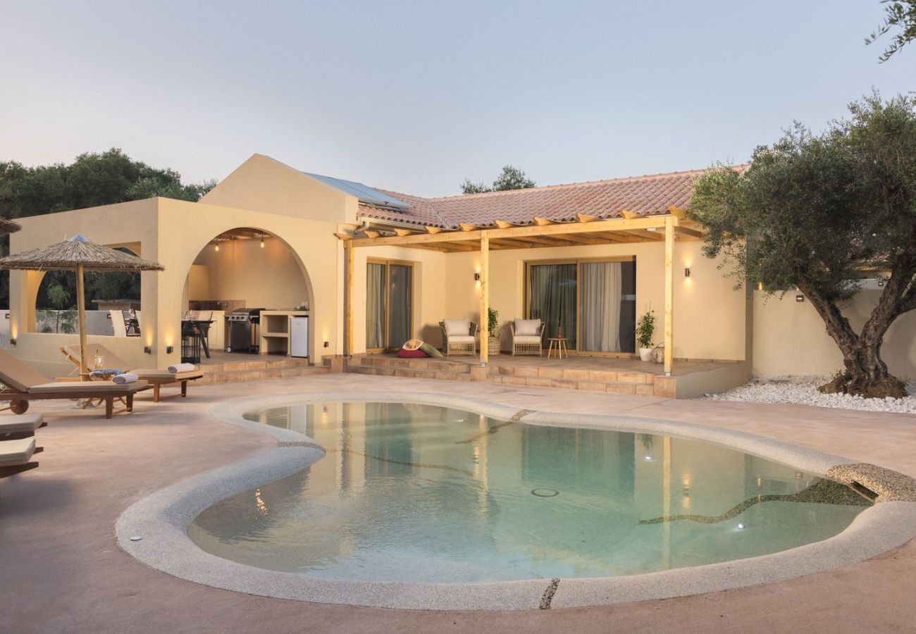 Villa in Kydoni - Nonos Fioro - Ntopia 2 Bedroom Villa