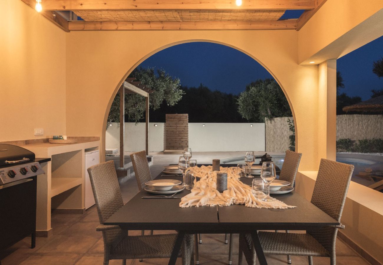 Villa in Kydoni - Nonos Fioro - Ntopia 2 Bedroom Villa