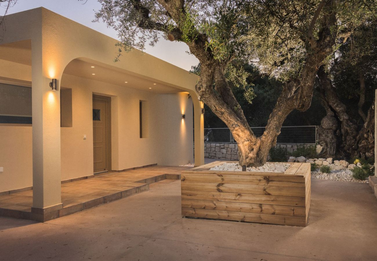 Villa in Kydoni - Nonos Fioro - Ntopia 2 Bedroom Villa