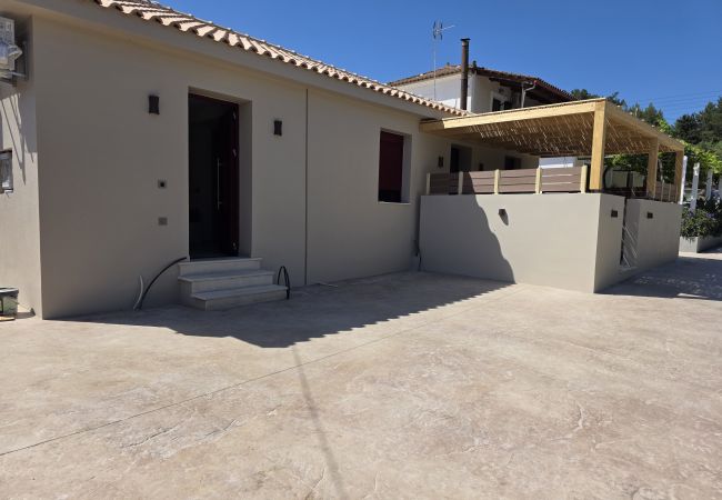 Residence in Vasilikos - Salt Vibe Residence - Gaia 1 Bedroom, close to the sea