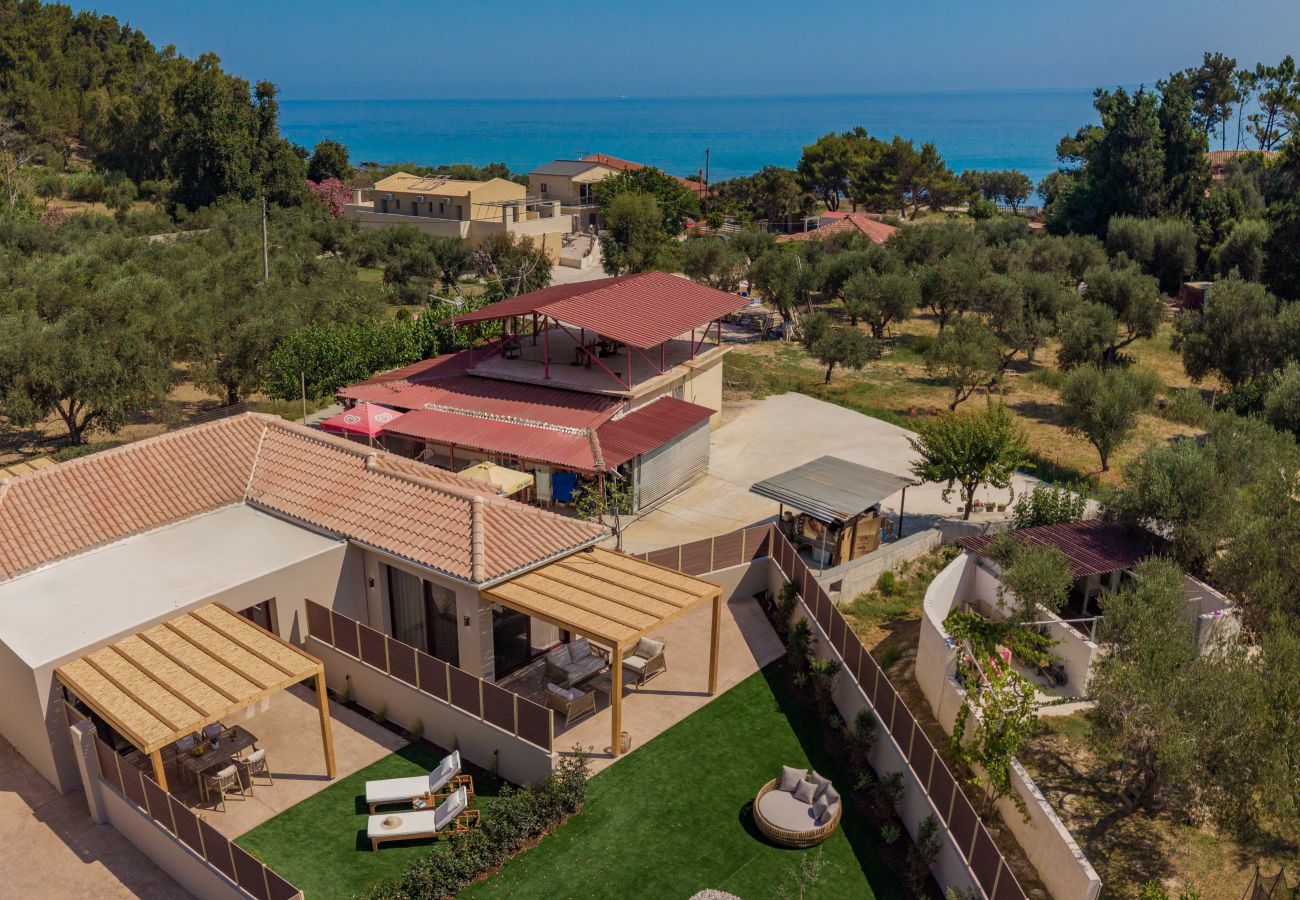 Residence in Vasilikos - Salt Vibe Residence - Gaia 1 Bedroom, close to the sea