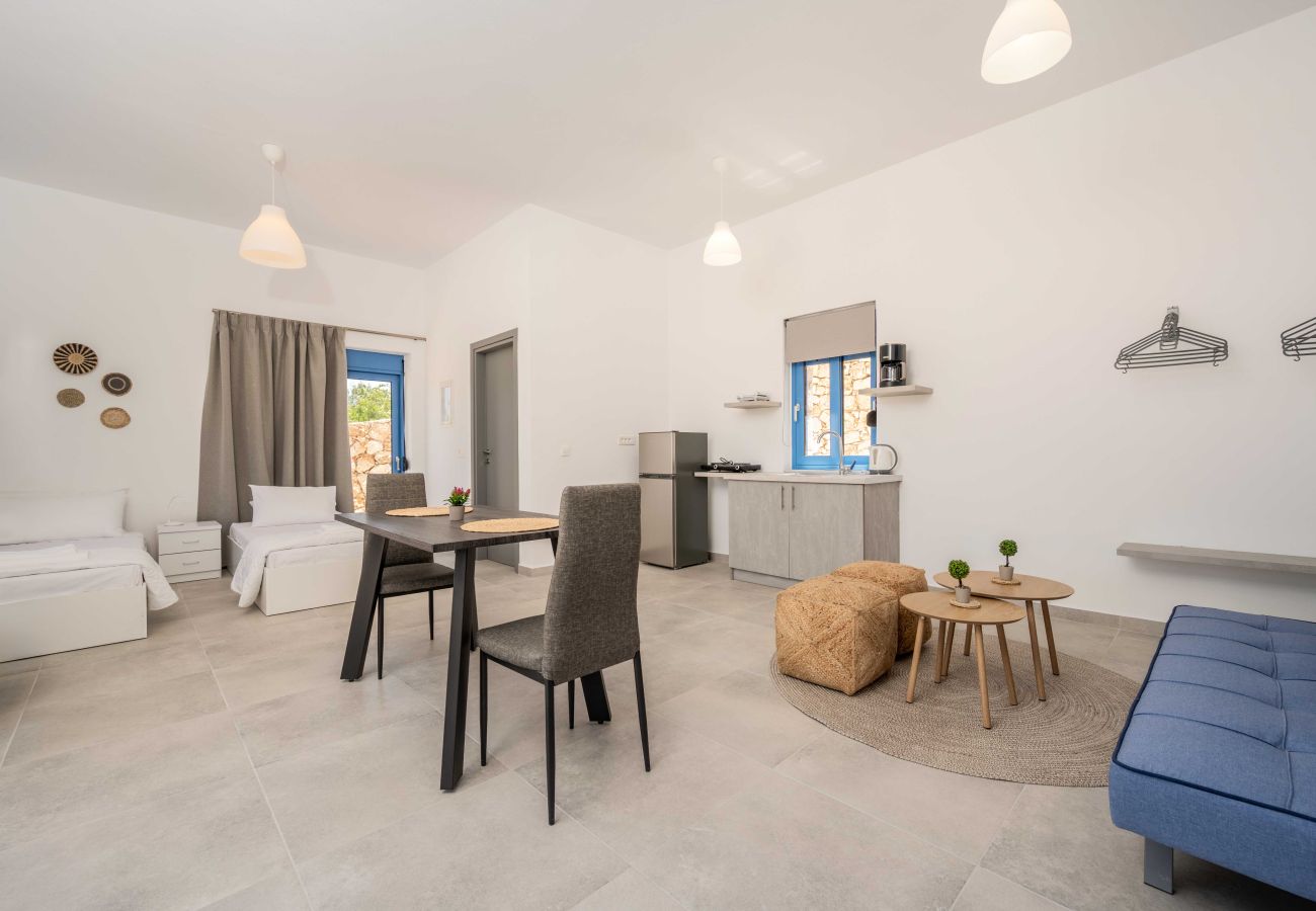 Residence in Volimes - Royal Majestic Residences with Pool & Sea View