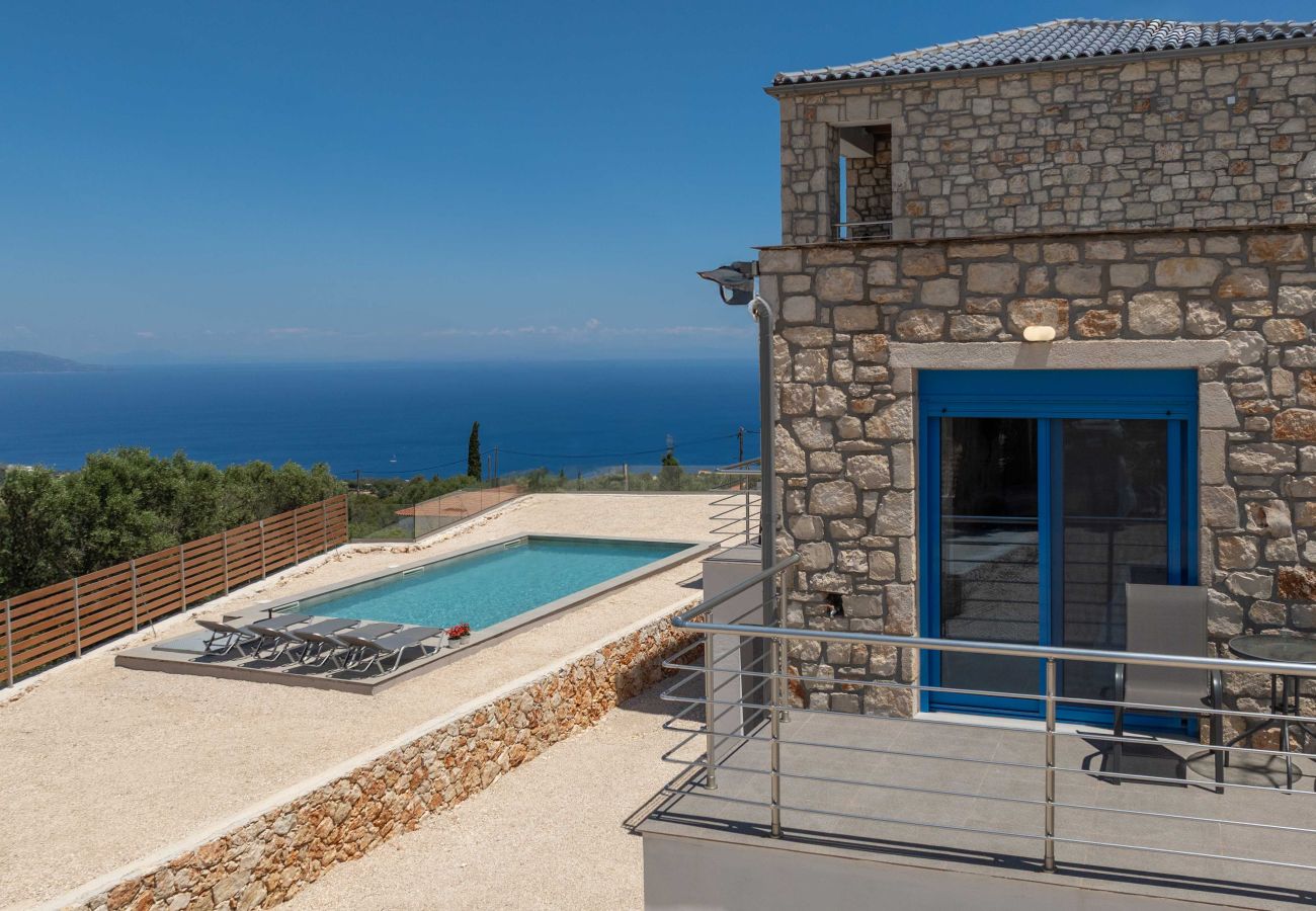Residence in Volimes - Royal Majestic Residences with Pool & Sea View