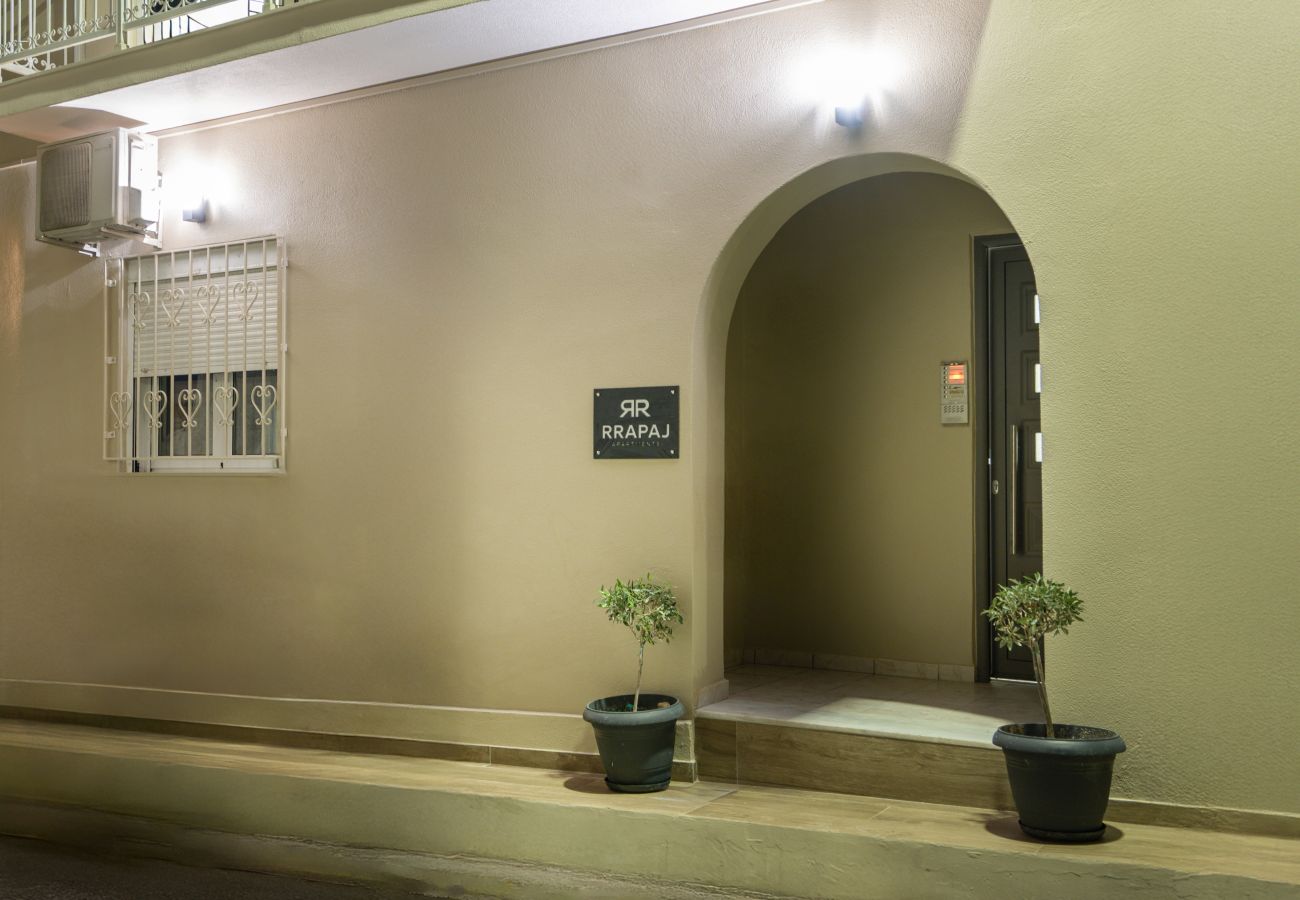 Apartment in Zakynthos - Rapai City Apartments – Central Stays in Zakynthos Town