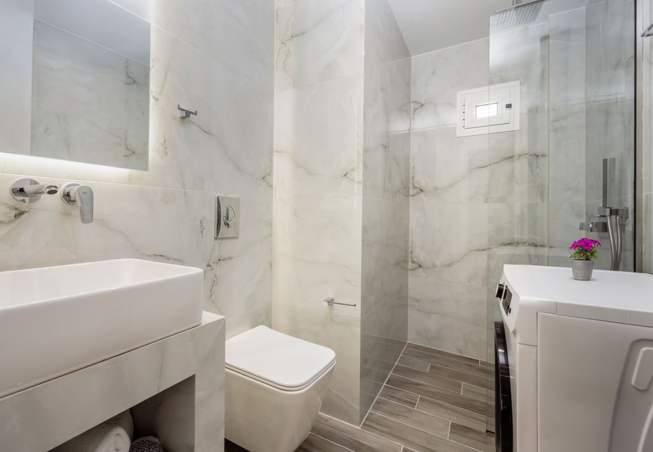 Apartment in Zakynthos - Rapai City Apartments – Central Stays in Zakynthos Town