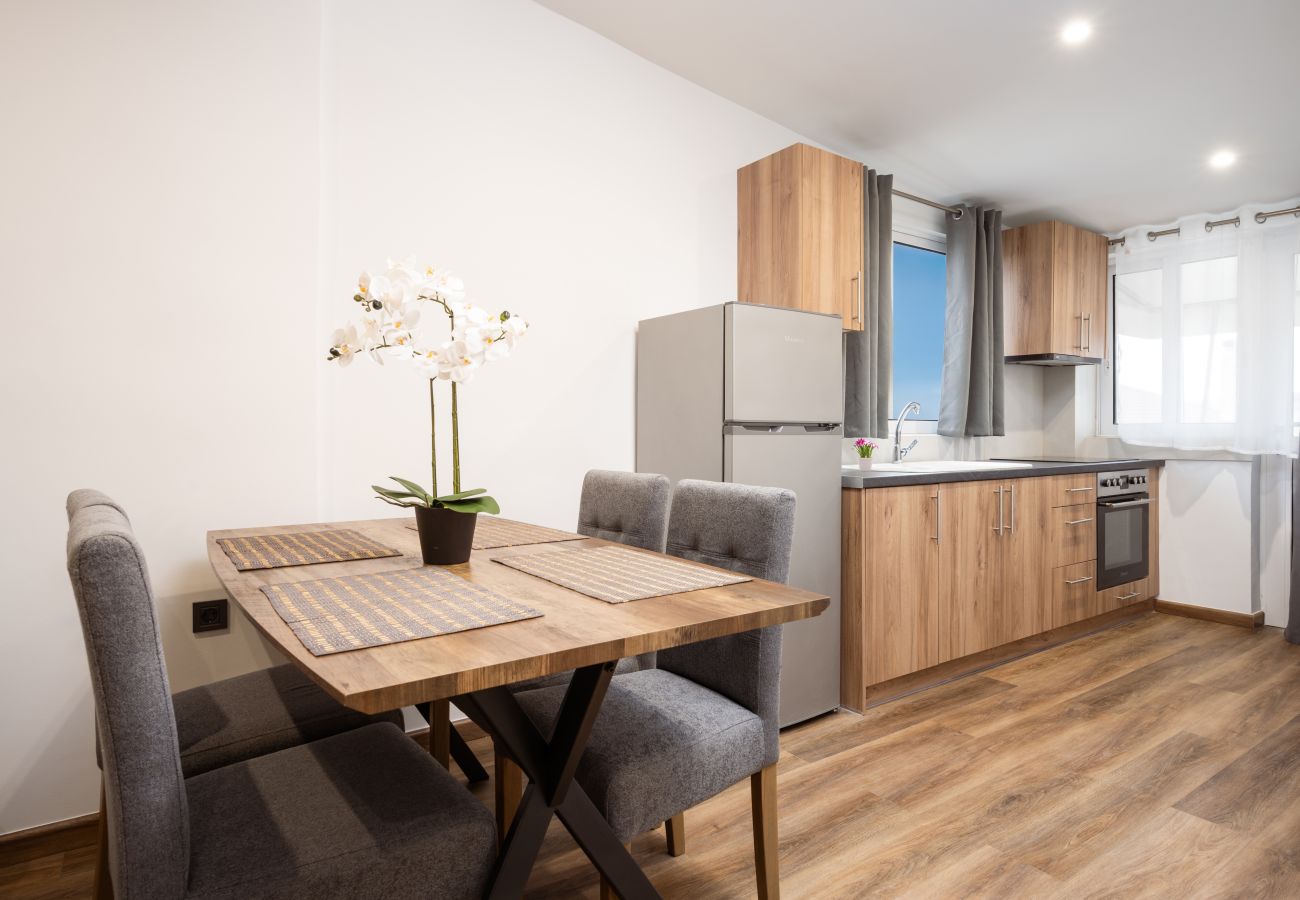 Apartment in Zakynthos - Rapai City Apartments – Central Stays in Zakynthos Town