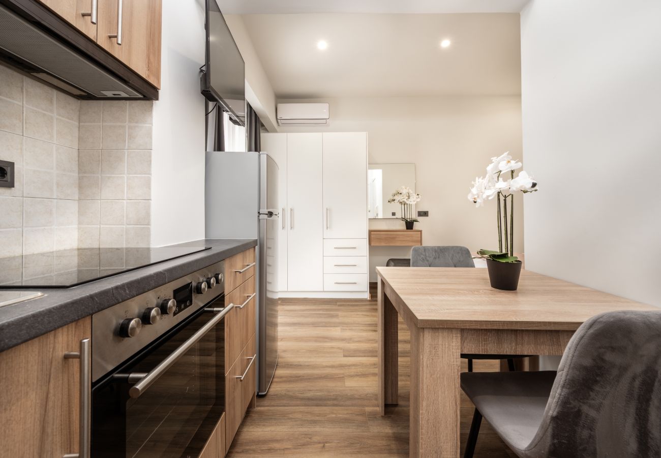 Studio in Zakynthos - Rapai City Apartments - Central Stays in Zakynthos Town