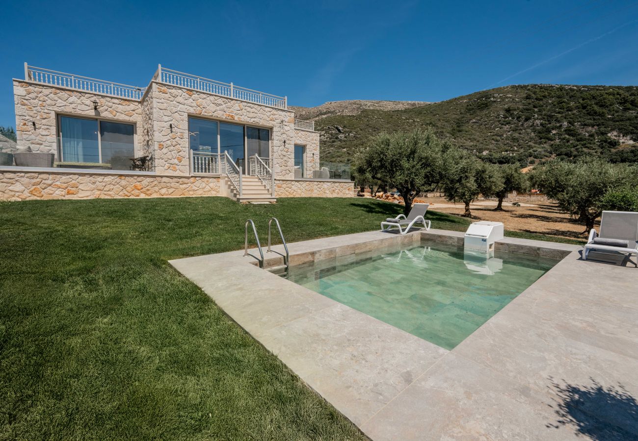 Villa in Lithakia - Ole Villas - 2 Bedroom Villa with Private Pool