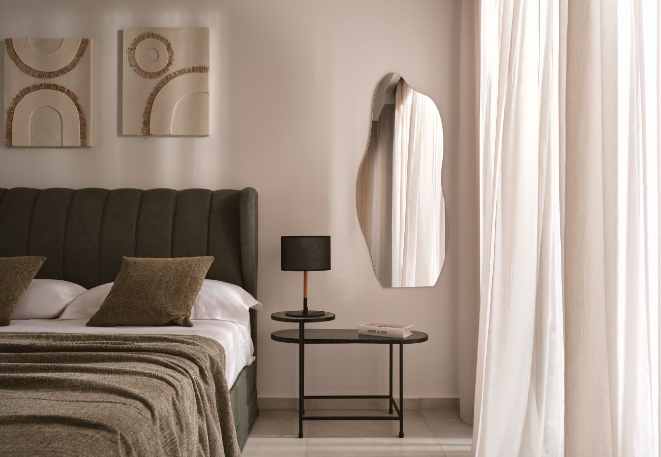 Villa in Ampelokipoi - Cozy Aura 2 Bedroom Residence with Private Pool