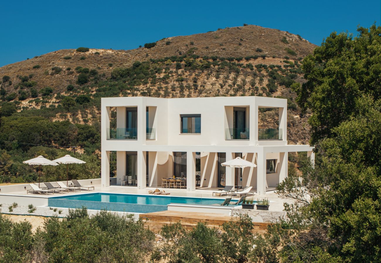 Villa in Argasi - Euphoria Hill 3 Bedroom Villa with Private Pool