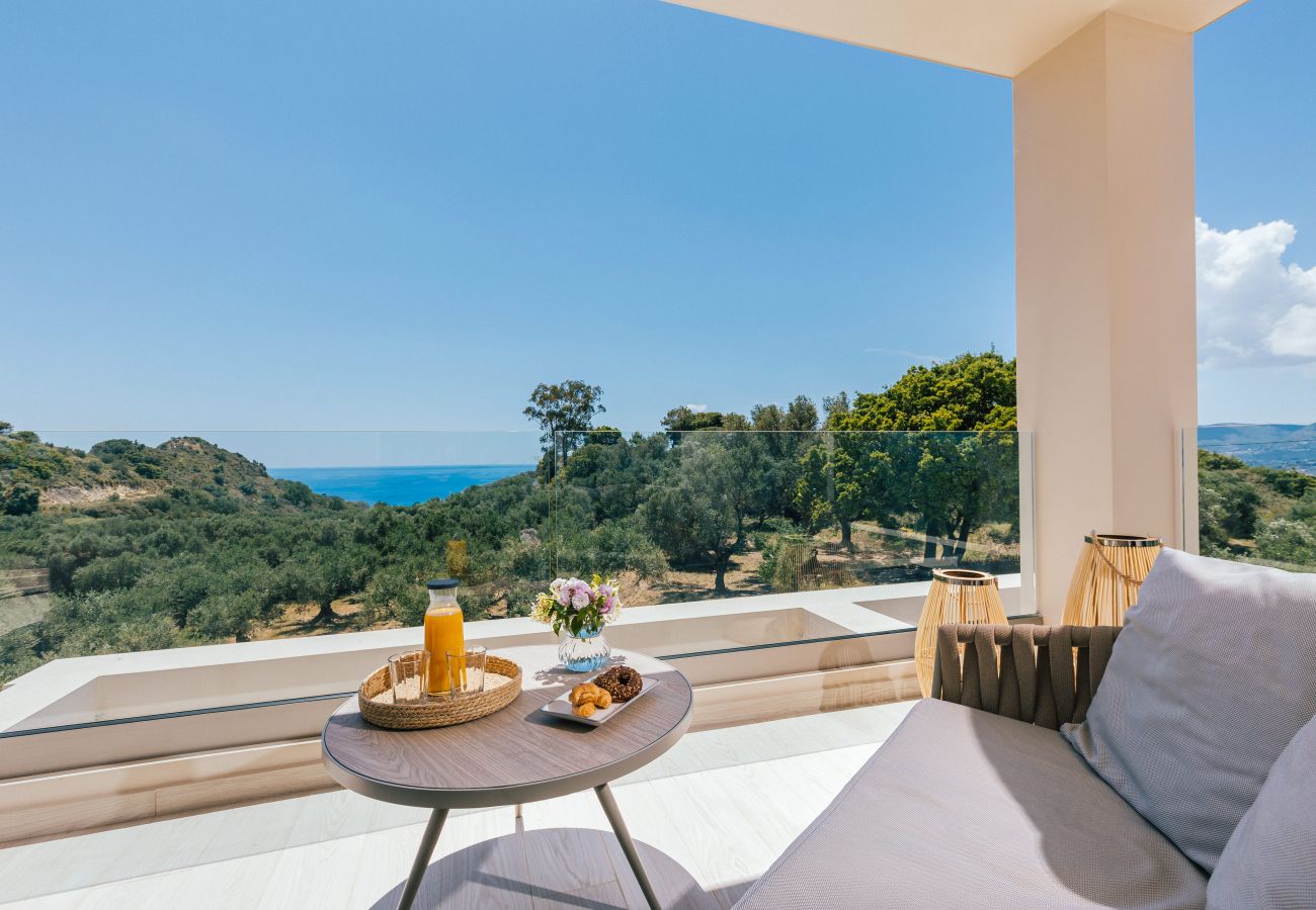 Villa in Argasi - Euphoria Hill 3 Bedroom Villa with Private Pool