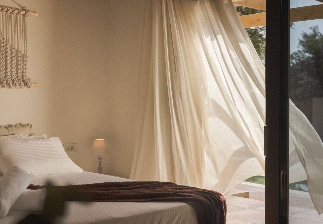 Villa in Kydoni - Nonos Fioro - Bougainvillea 3 Bedroom Villa