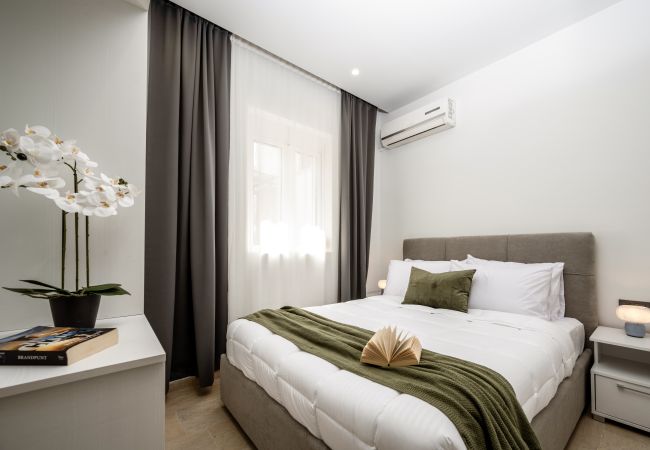 Apartment in Zakynthos - Rapai City Apartments – Central Stays in Zakynthos Town
